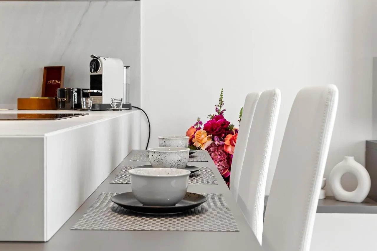 One Verdi Luxury Apartment Bucharest