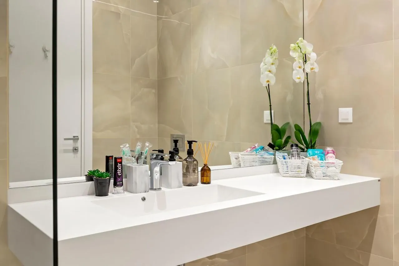 One Verdi Luxury Apartment Bucharest Romania